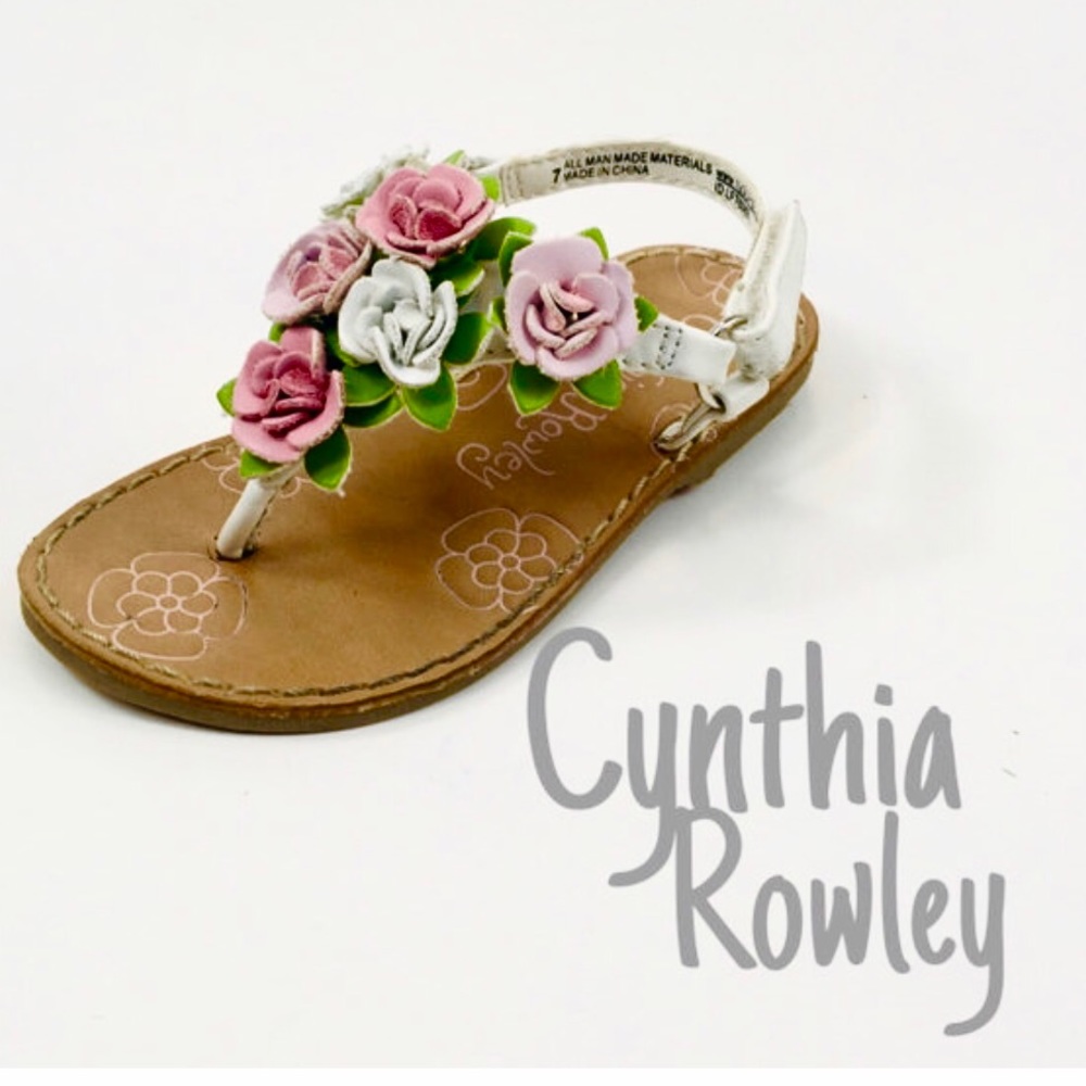Cynthia Rowley Kids Faux Leather Thong Sandal Sz 7